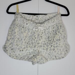 Hippie Rose Faux Fur Leopard Lounge Shorts — Size S